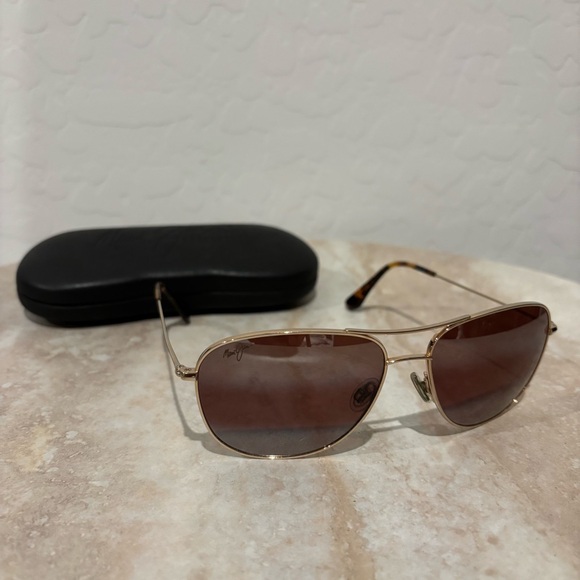 Maui Jim Cliff House MJ-247-16 aviator sunglasses